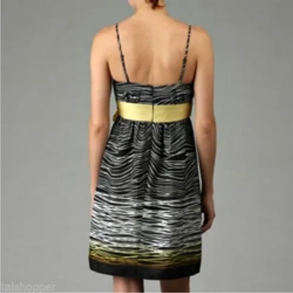 Max & Cleo Geo-Print Yellow Ribbon Tie Front Sun Dress - Picture 7 of 16